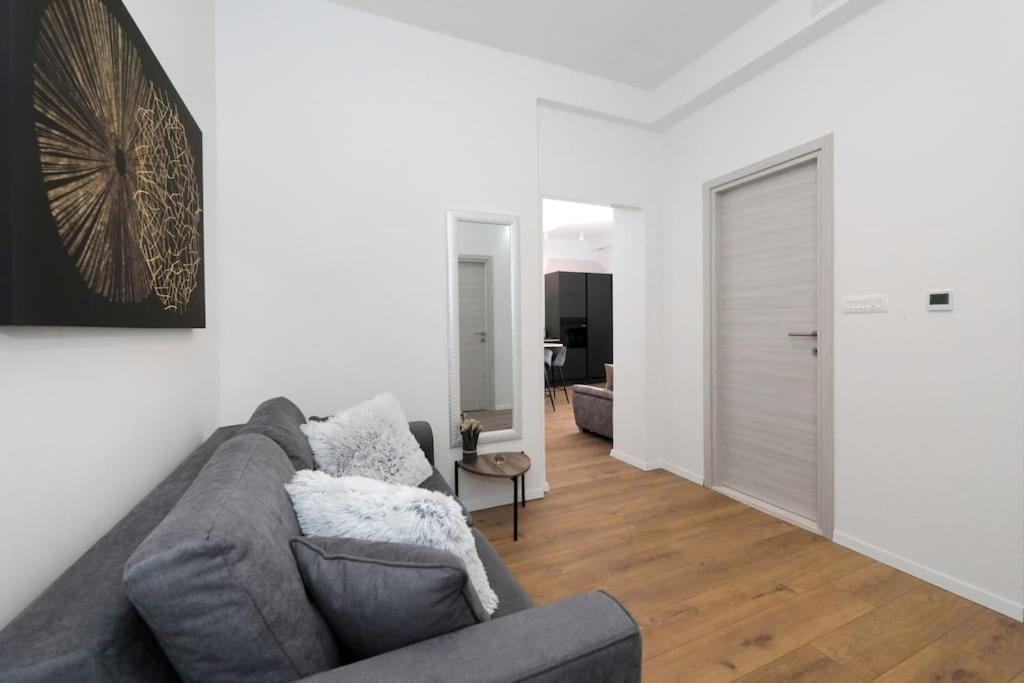 Tata Apartment Split Buitenkant foto
